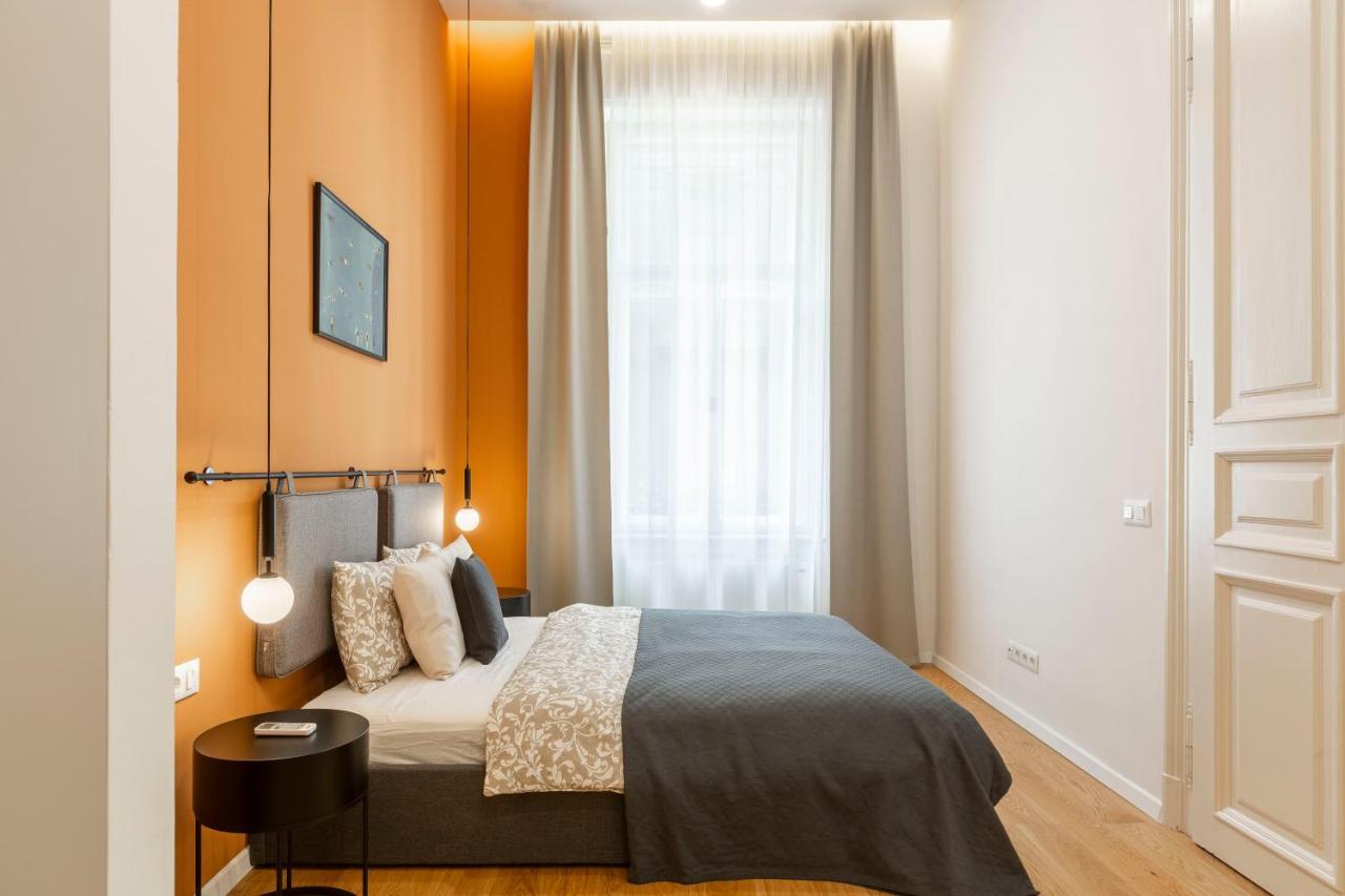 Luxurious Minimalist Residence With Sauna By Prestige Homes Budapesta Exterior foto